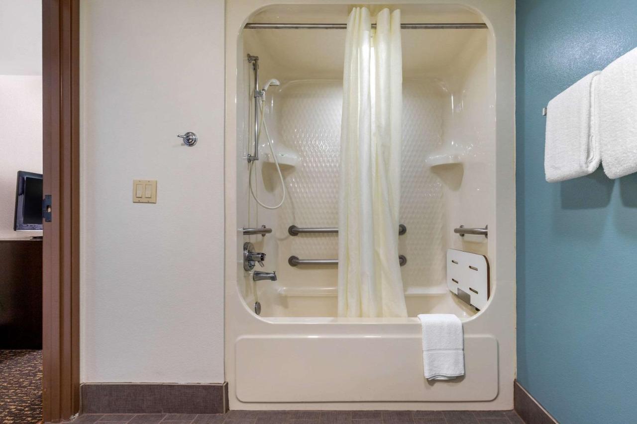 Sleep Inn & Suites Джонсън Сити Екстериор снимка