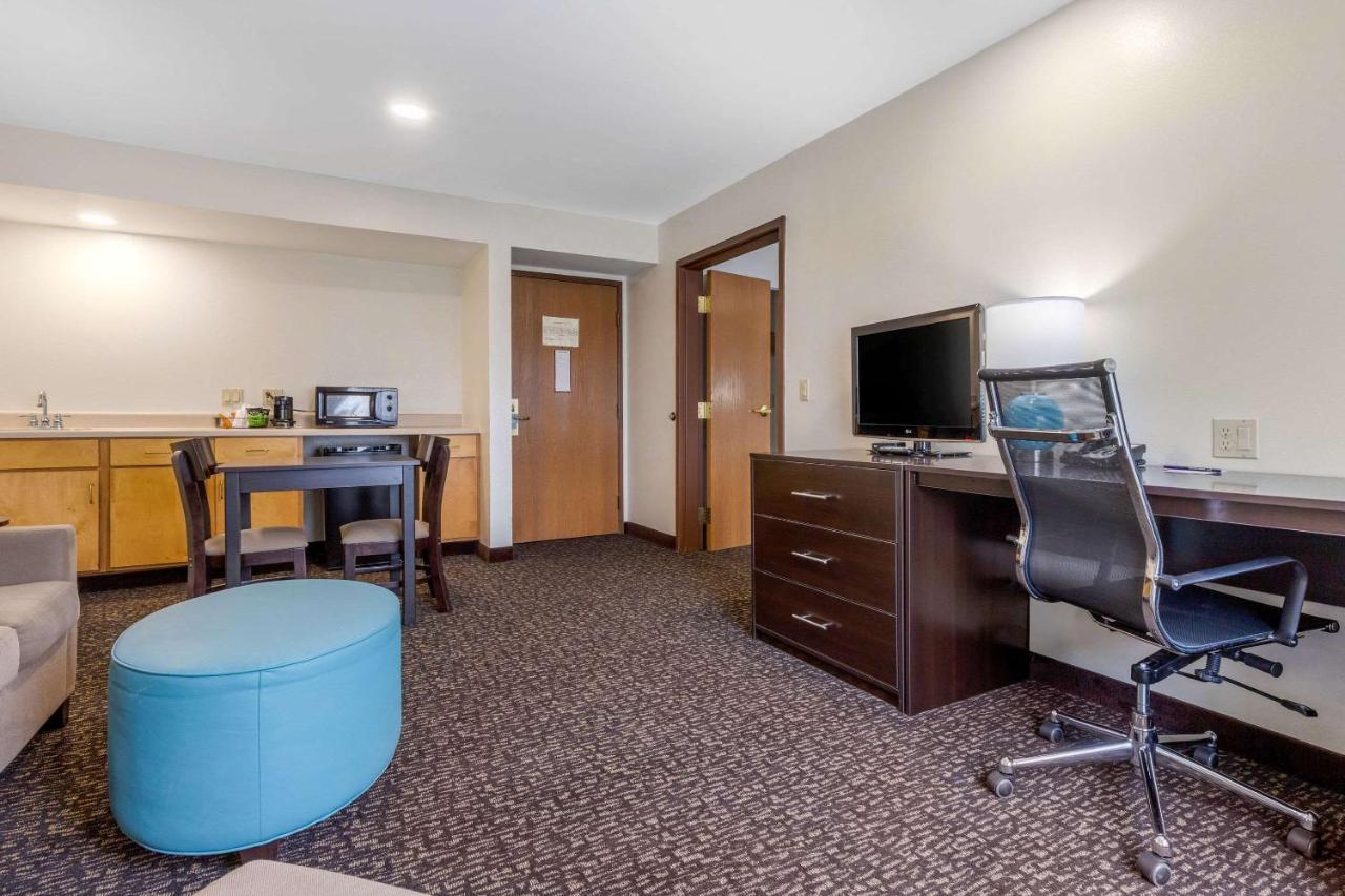 Sleep Inn & Suites Джонсън Сити Екстериор снимка