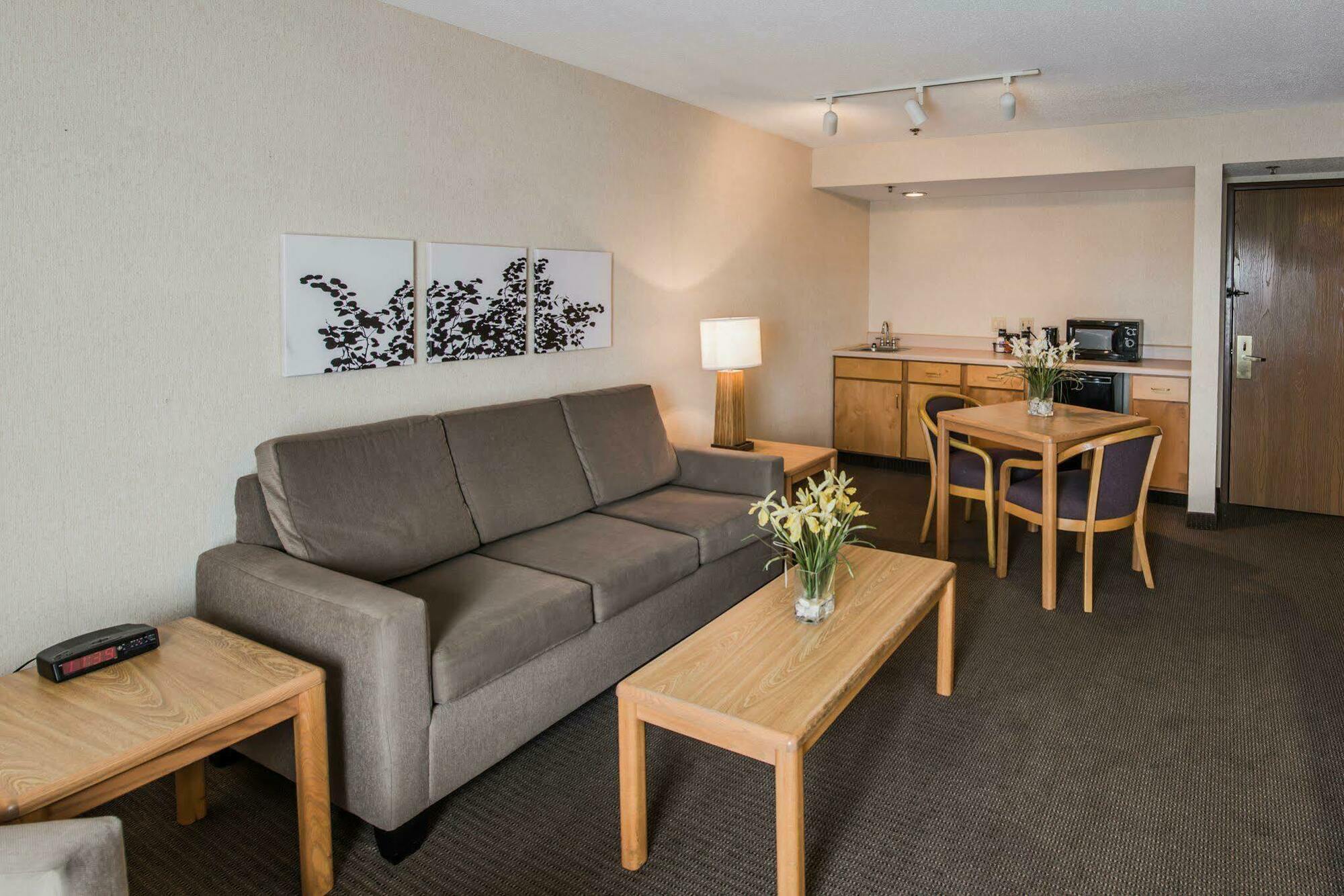 Sleep Inn & Suites Джонсън Сити Екстериор снимка