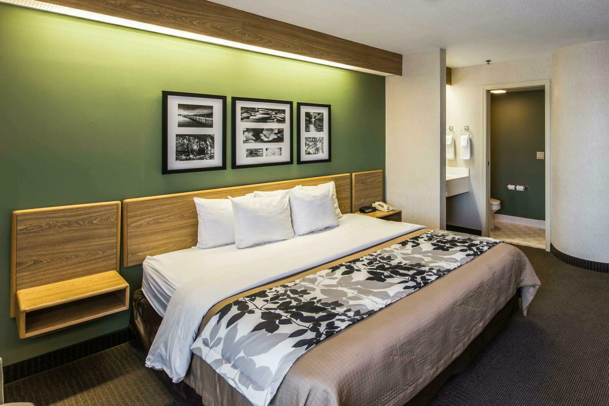 Sleep Inn & Suites Джонсън Сити Екстериор снимка