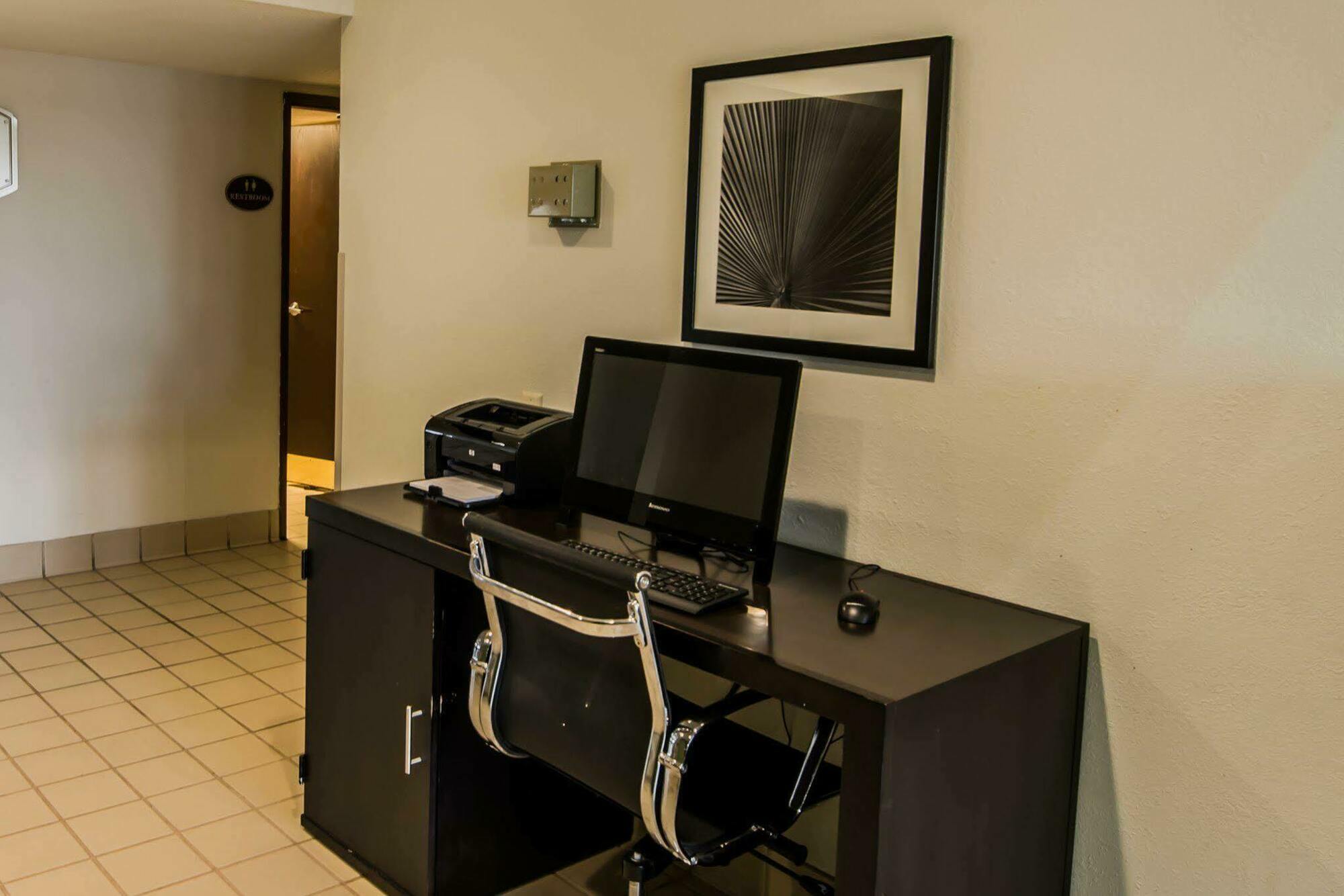 Sleep Inn & Suites Джонсън Сити Екстериор снимка